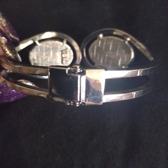 Signed Silver tone jewelry set - Picture 7 of 8